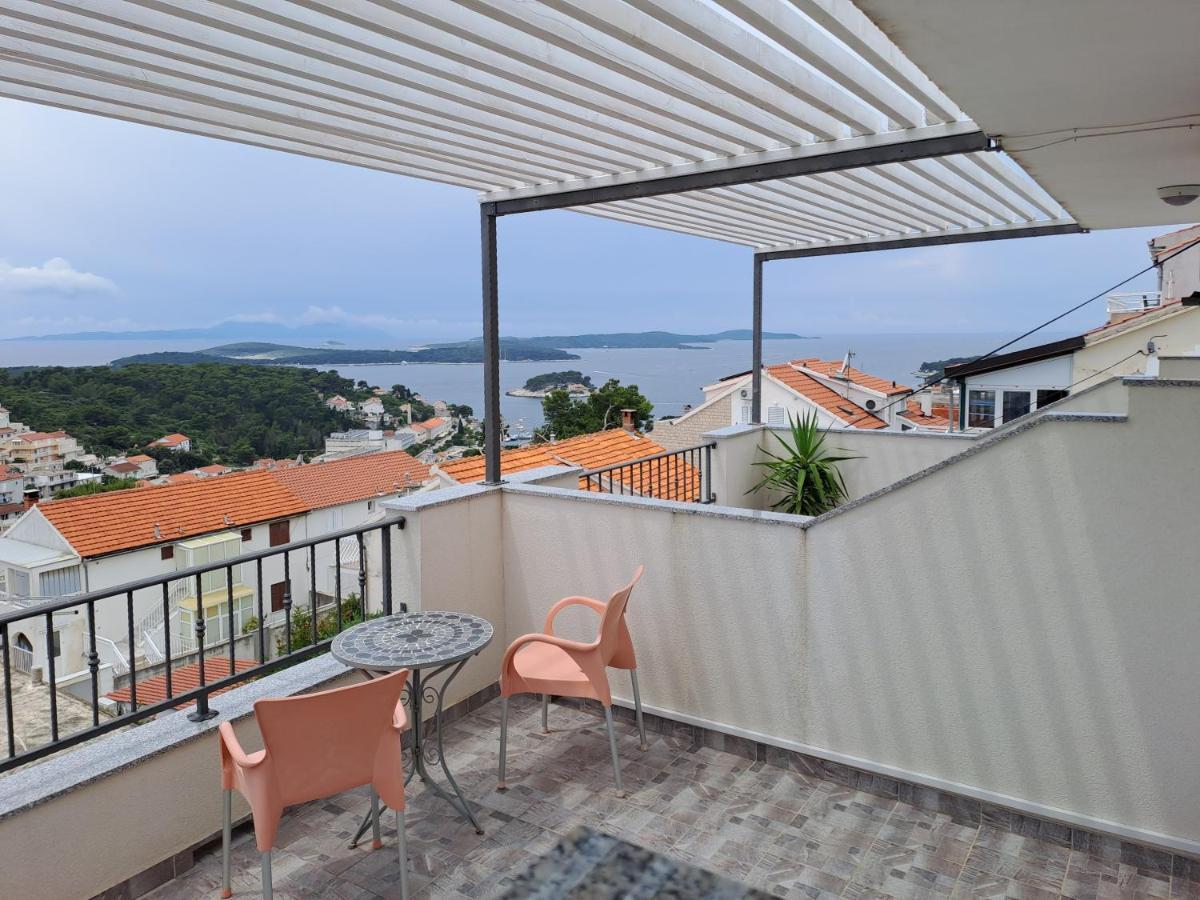 Benjak Apartments Hvar Town Exteriör bild